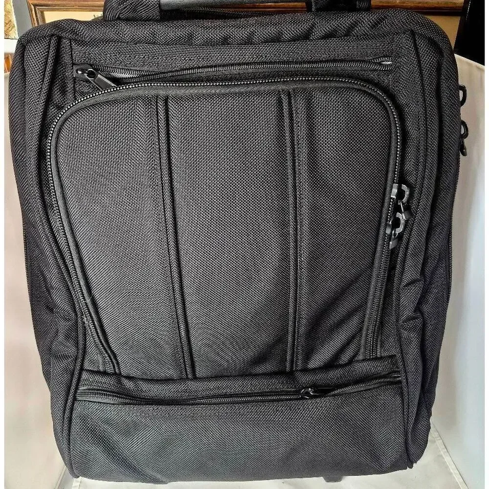 Brenthaven carryon